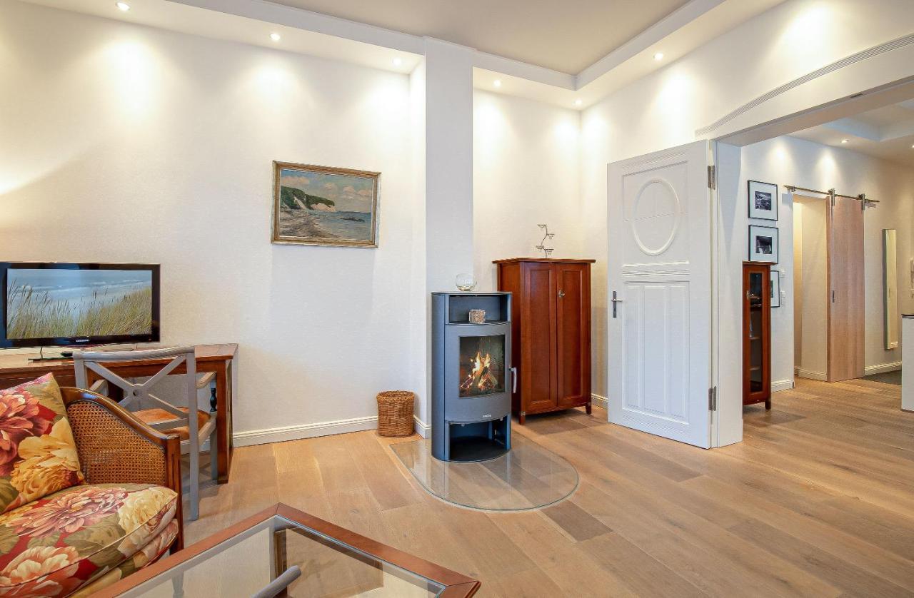 Villa Theres Augusta Sellin  Екстер'єр фото